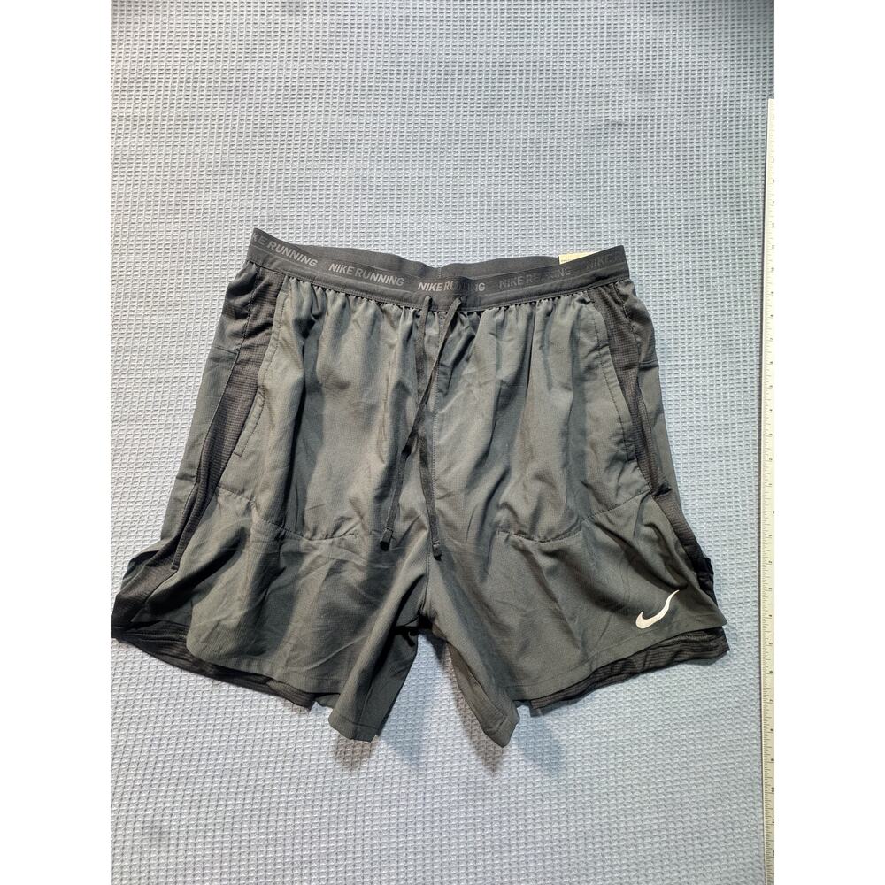 Nike Swoosh Short Men Sz L Gray‎ Brand New